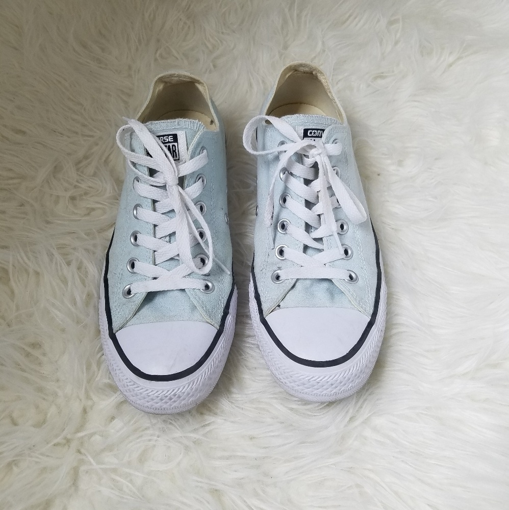 baby blue converse ♡